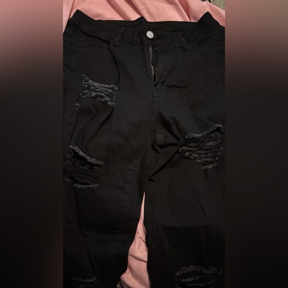 Women's Black Skinny Jeans